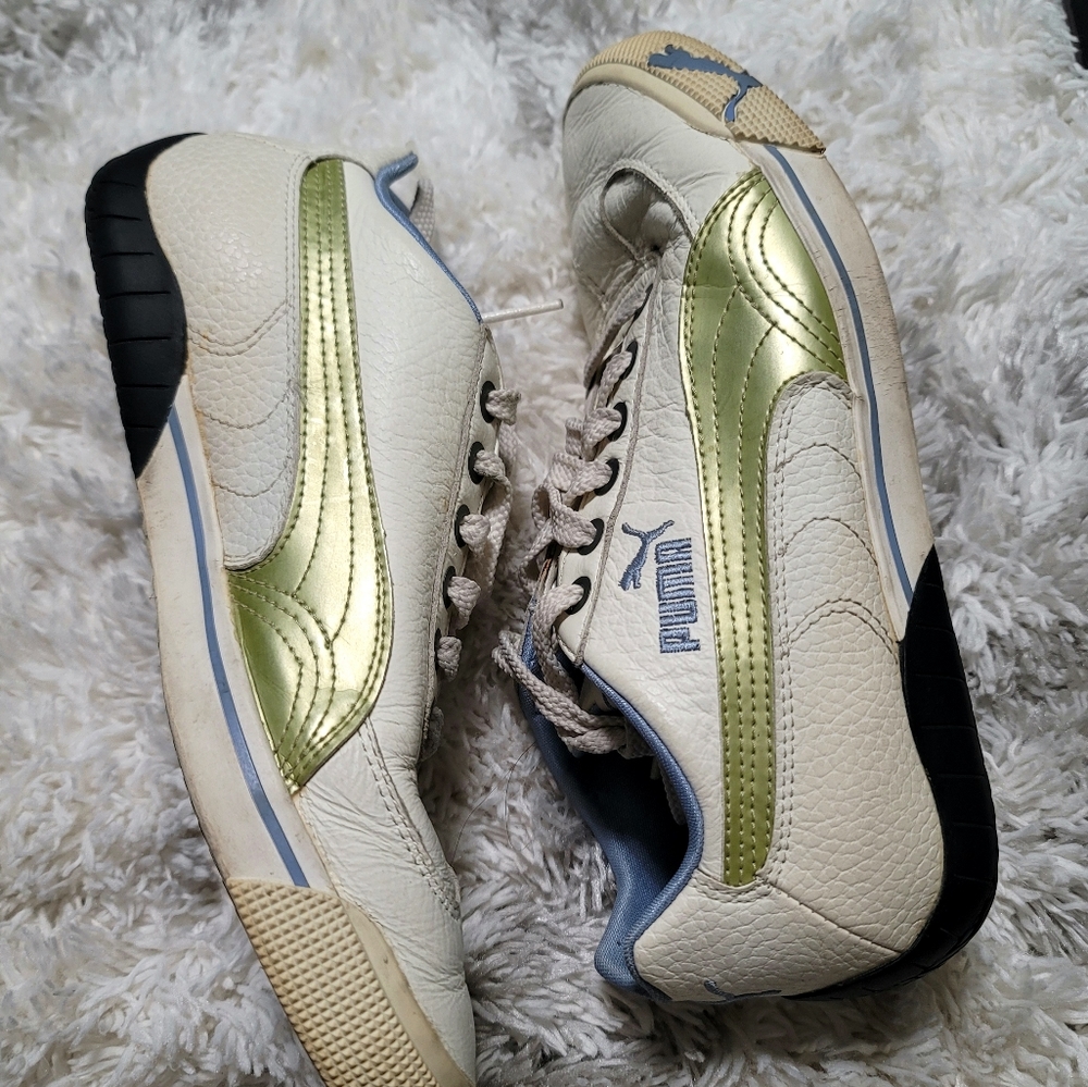Vintage Puma Women's Sneakers Size 7